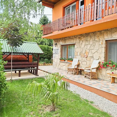 Rita Apartment Gyenesdias